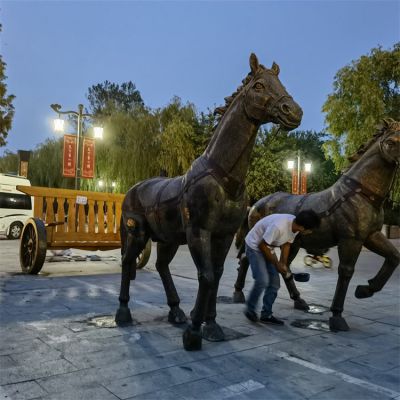 广场户外摆放玻璃钢仿铜中式马拉车景观博鱼网页版