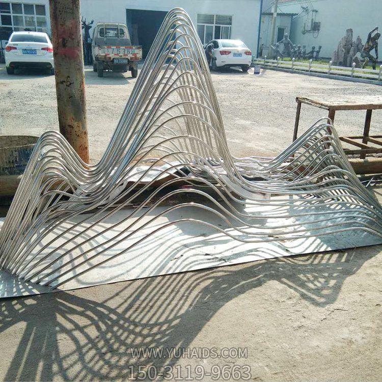 不锈钢假山，不锈钢管弯曲制作而成的山形摆件博鱼网页版