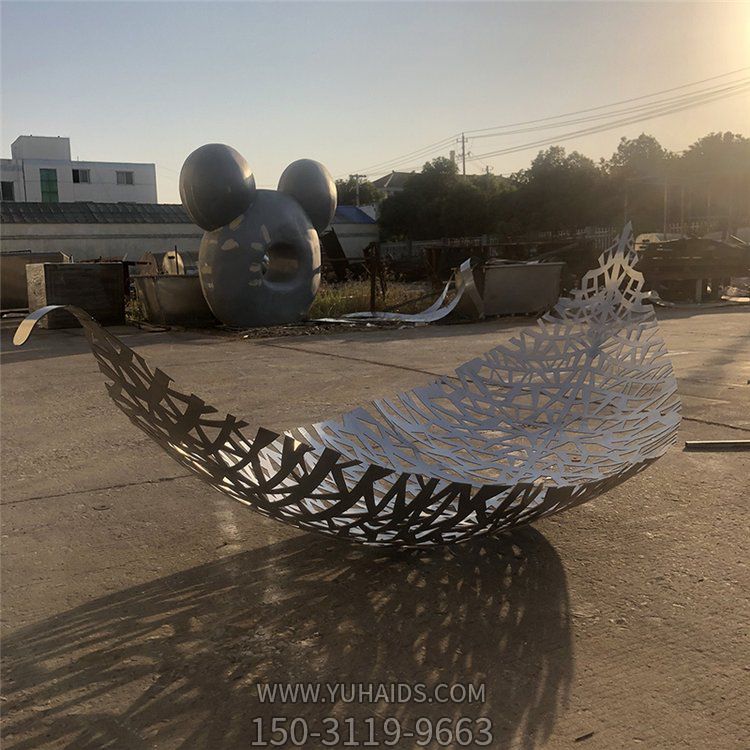 不锈钢户外景观白钢镂空树叶博鱼网页版