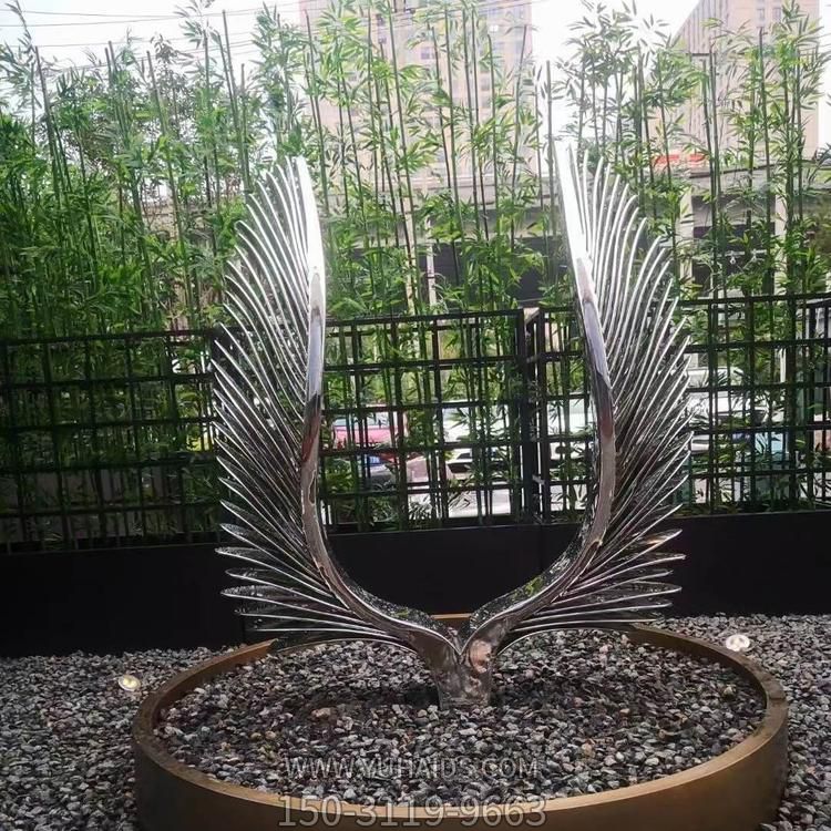  别墅装饰不锈钢创意抽象翅膀造型景观小品博鱼网页版