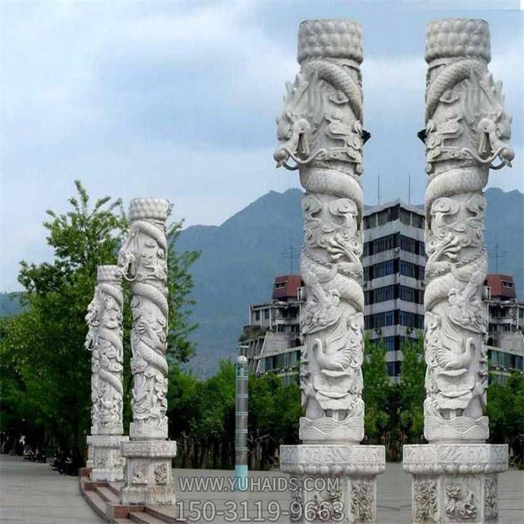 文化广场摆放天然石材大理石雕刻龙盘柱华表博鱼网页版