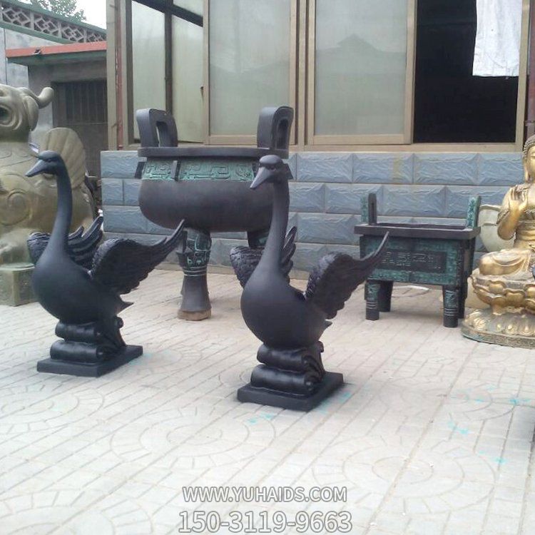 广场摆放玻璃钢仿铜天鹅博鱼网页版摆件