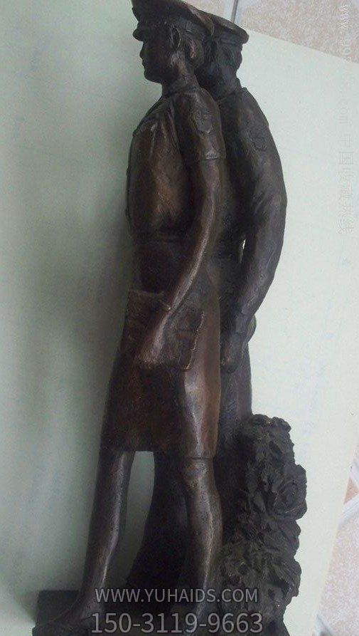 公园铜雕站立的解放军博鱼网页版