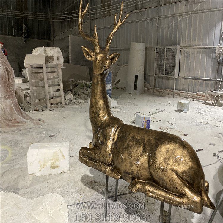 动物园景区大型玻璃钢小鹿博鱼网页版