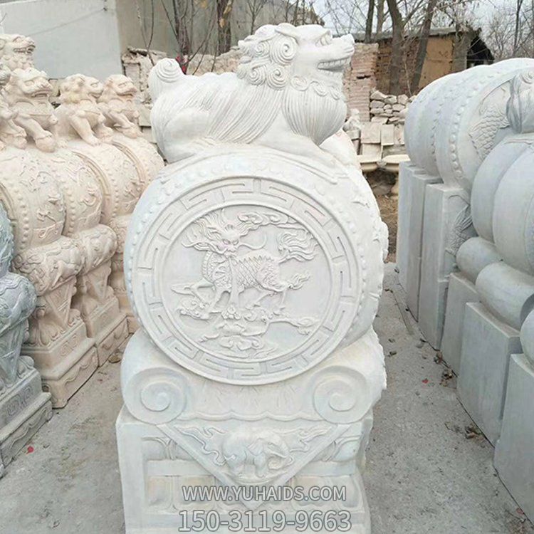 大理石石雕庭院门口一对镇宅狮子抱鼓石博鱼网页版