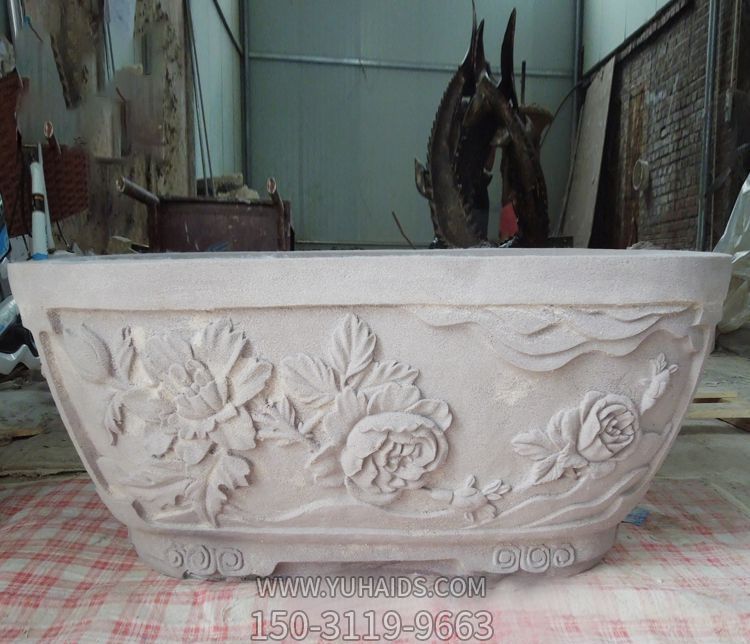 景区大型椭圆石雕花盆博鱼网页版