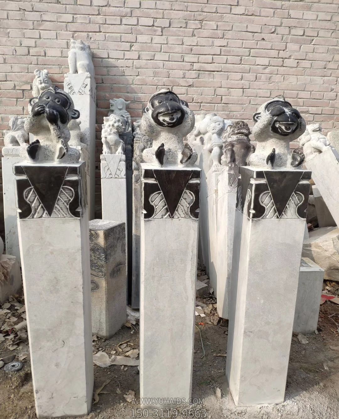 学院景区仿古青石猴子雕像拴马柱博鱼网页版