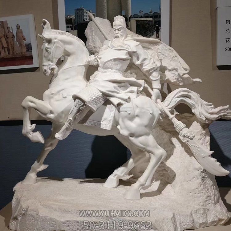 广场汉白玉雕刻历史人物关公骑马人物博鱼网页版