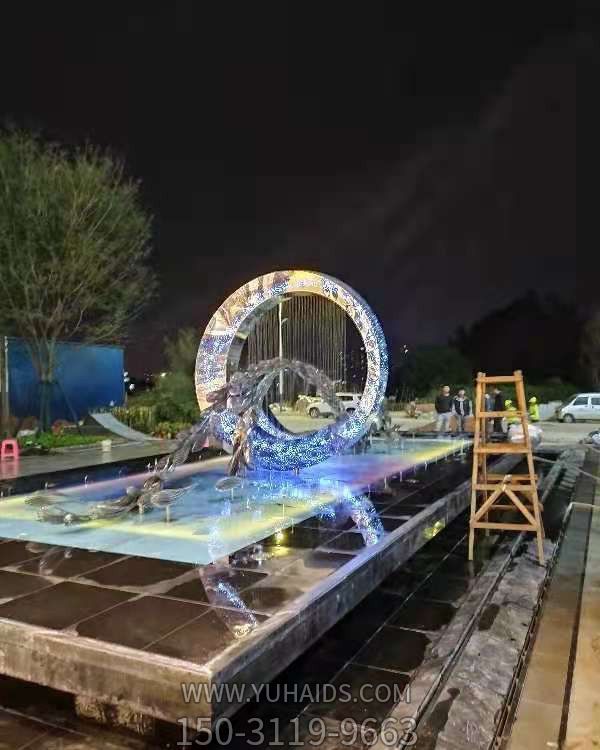 广场不锈钢镜面户外创意景观博鱼网页版