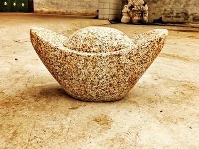 园林古建筑门口摆放元宝挡车石阻车石球