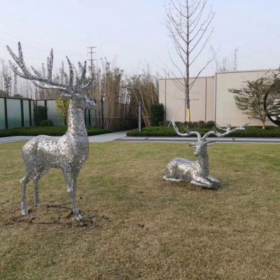 不锈钢镂空鹿房产园林景观小品博鱼网页版