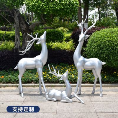 银色梅花鹿博鱼网页版摆件