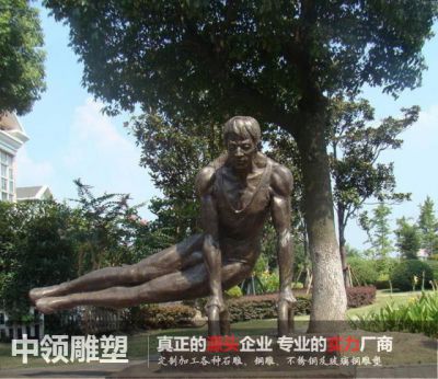 男子体操运动员铜雕