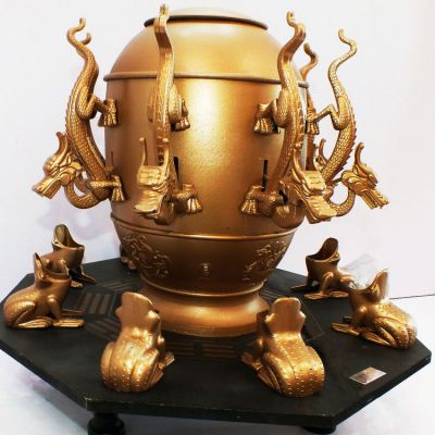 户外大型铜雕地动仪博鱼网页版