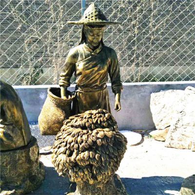 收稻子，玻璃钢仿铜民俗生活秋收场景博鱼网页版