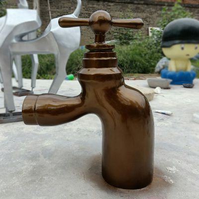 玻璃钢仿铜悬空流水水龙头博鱼网页版摆件广场喷泉园林喷泉水龙头博鱼网页版_889