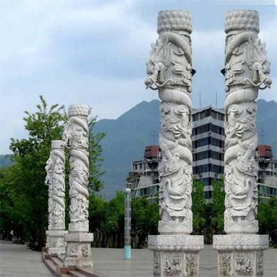 文化广场摆放天然石材大理石雕刻龙盘柱华表