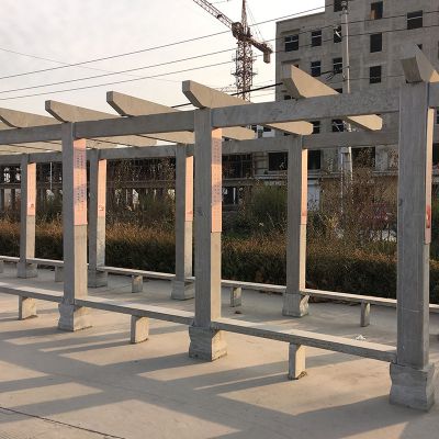 小区公园摆放休闲石柱走廊凉亭
