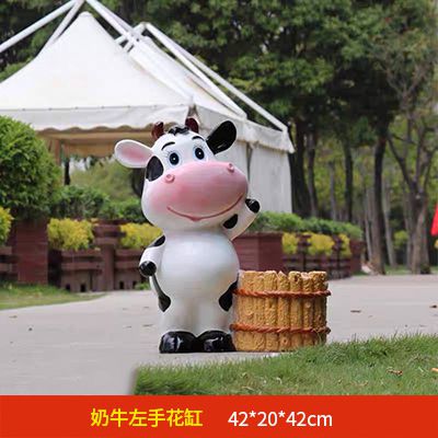 农场一只带着花缸的玻璃钢牛博鱼网页版