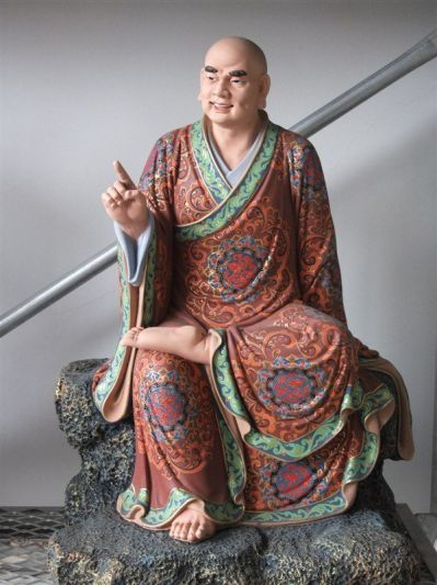 寺庙玻璃钢大型景观供奉十八罗汉博鱼网页版