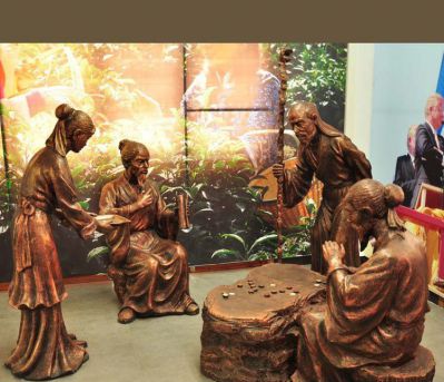 景区室内摆放下围棋古人小品铸铜博鱼网页版
