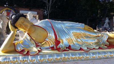 玻璃钢喷金烤漆大型寺庙佛像卧佛博鱼网页版