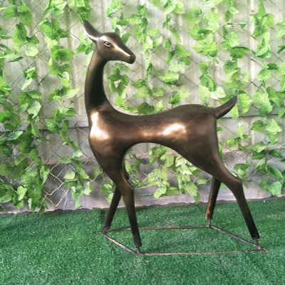 艺术鹿玻璃钢造型博鱼网页版