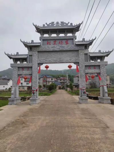 花岗岩石雕牌坊,乡村入村口大牌坊