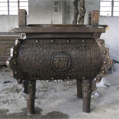 四方鼎立铜雕浮雕香炉鼎