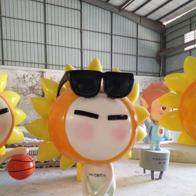 玻璃钢卡通博鱼网页版商场创意戴墨镜的太阳花