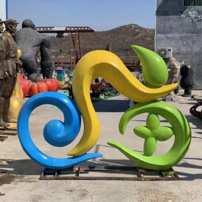 公园摆放玻璃钢骑自行车抽象人物博鱼网页版