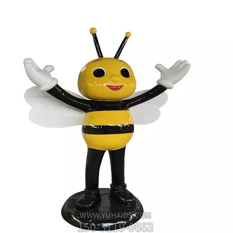 儿童乐园摆放玻璃钢卡通蜜蜂公仔小品博鱼网页版
