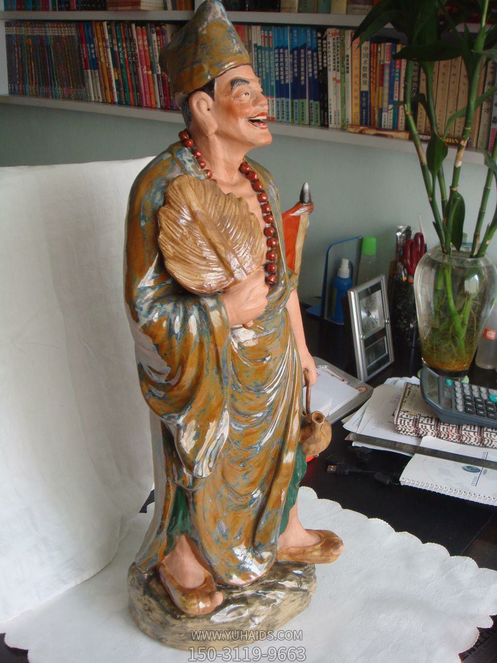 室内玻璃钢彩绘小型摆件济公博鱼网页版