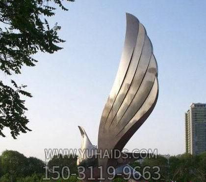 城市广场创意不锈钢镜面切割工艺抽象鸽子博鱼网页版