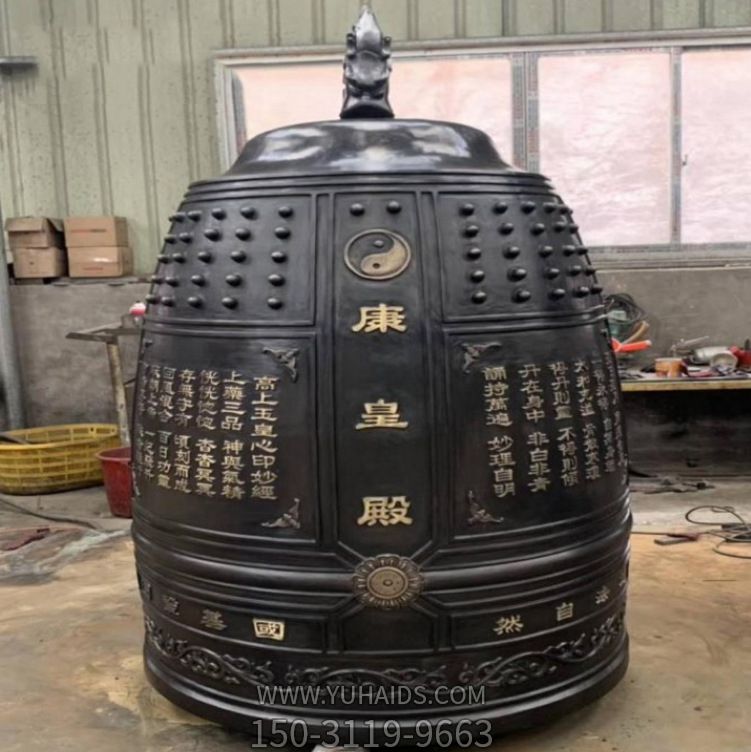 寺庙玻璃钢仿铜雕挂钟博鱼网页版