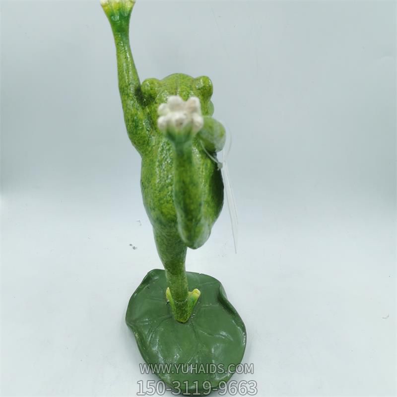 青蛙博鱼网页版-室内玻璃钢创意绿色青蛙博鱼网页版