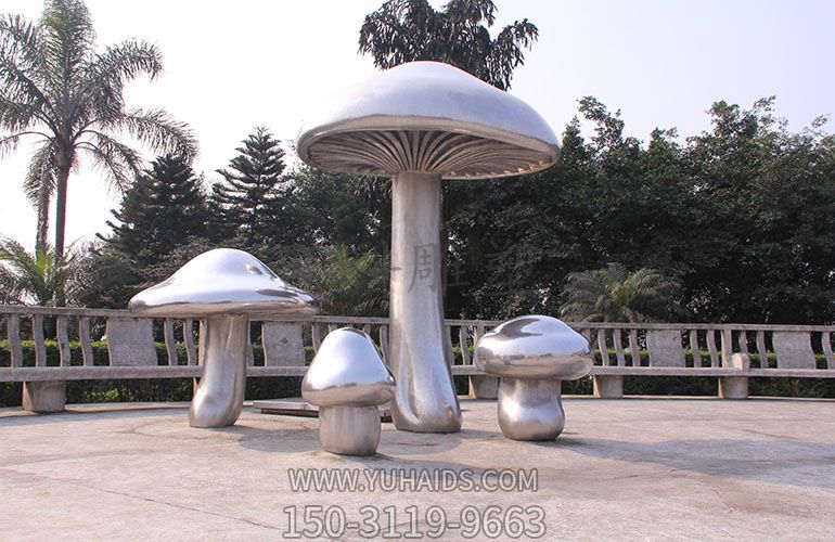 景区不锈钢大小不一的蘑菇博鱼网页版