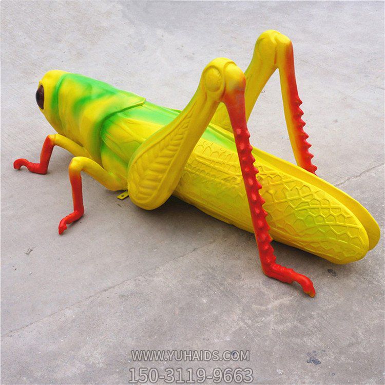 大型玻璃钢彩绘抽象蝗虫景观博鱼网页版