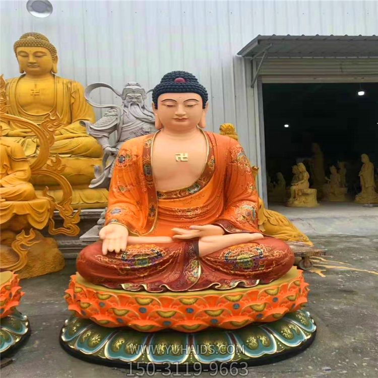 玻璃钢彩绘大型景观庙宇供奉三宝佛博鱼网页版