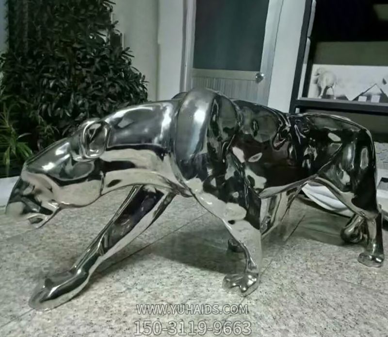 不锈钢镜面抛光行走的金钱豹博鱼网页版