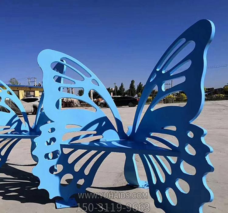广场不锈钢蓝色蝴蝶博鱼网页版