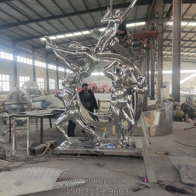 户外园林景观不锈钢镜面抽象园林创意人物博鱼网页版