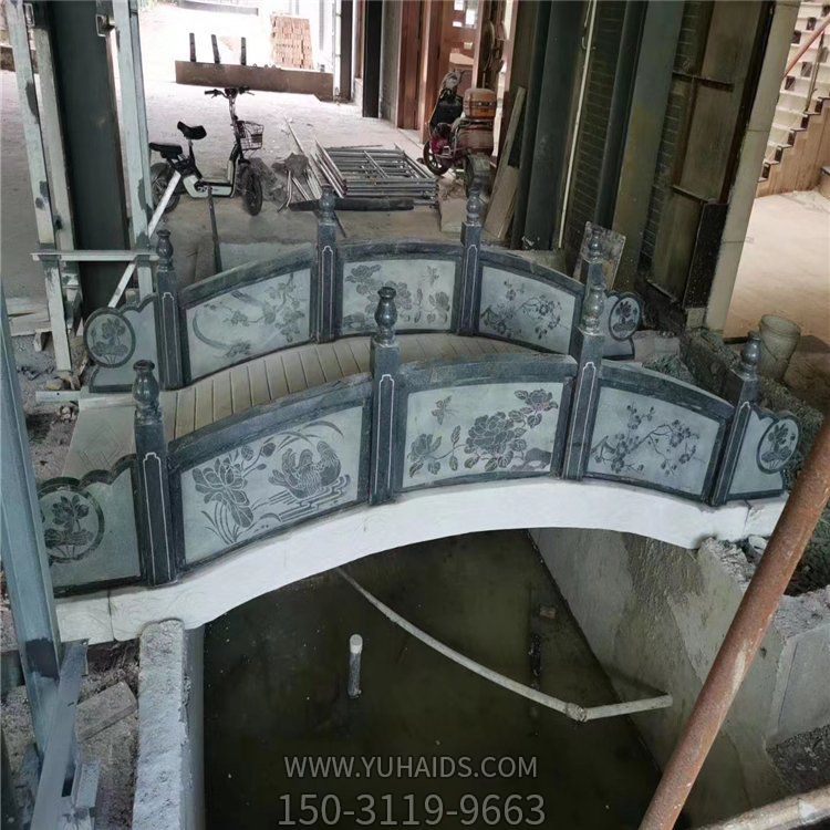 青石浮雕荷花石桥防护栏板博鱼网页版