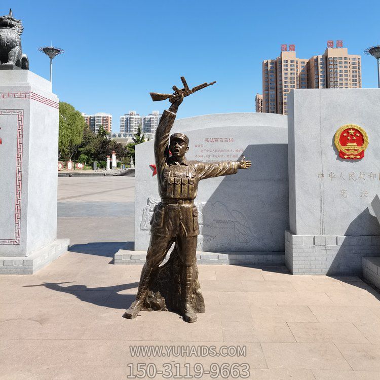 广场学院摆放建党文化主题仿铜人物博鱼网页版