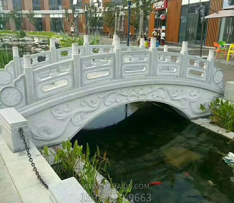 小区水景汉白玉石拱桥栏杆装饰博鱼网页版