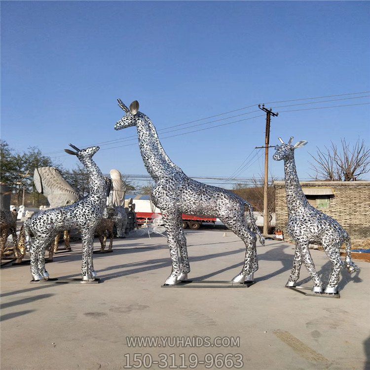 创意不锈钢镂空长颈鹿园林景观博鱼网页版