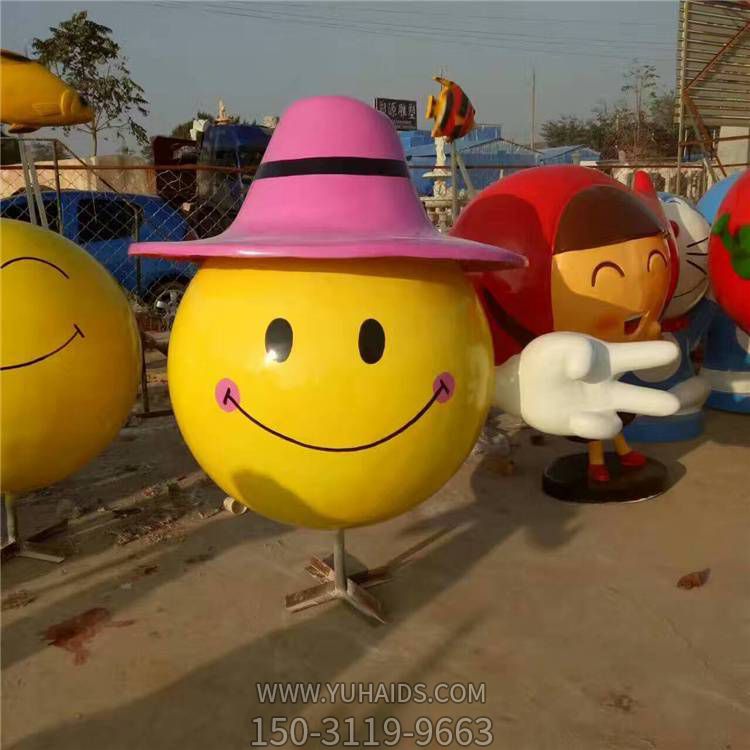 乐园摆放玻璃钢卡通笑脸公仔博鱼网页版