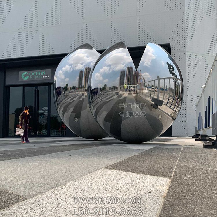 不锈钢镜面V字造型户外球体博鱼网页版