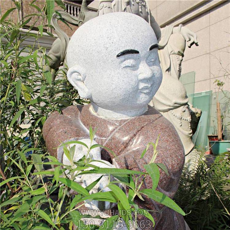 花岗岩雕刻小沙弥雕像景区摆件博鱼网页版