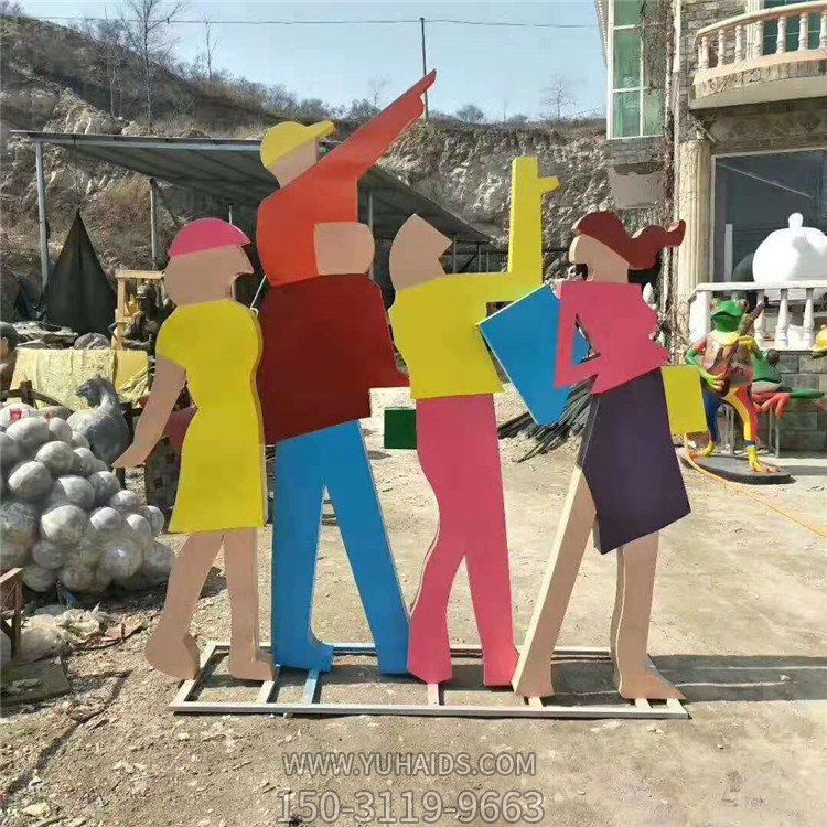 商业街摆放不锈钢喷漆剪影购物人小品博鱼网页版